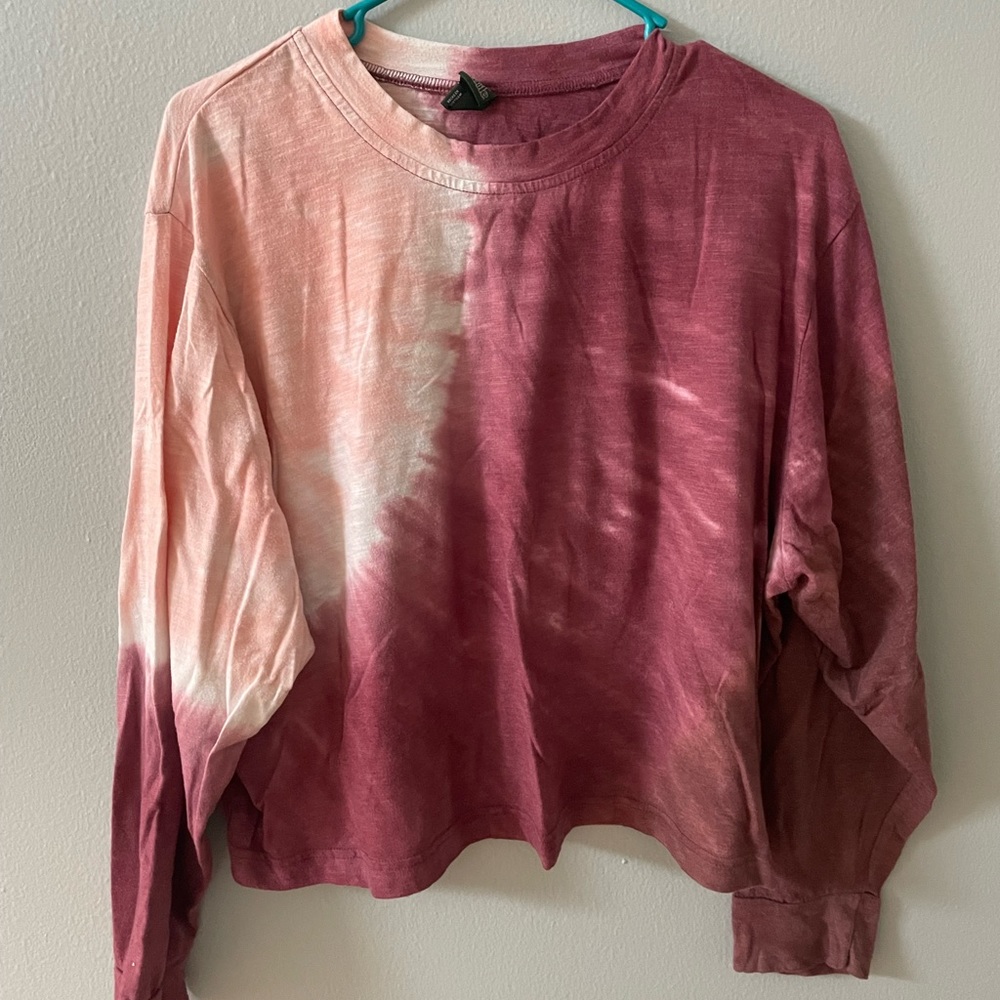 Tie dye Cropped long sleeve top